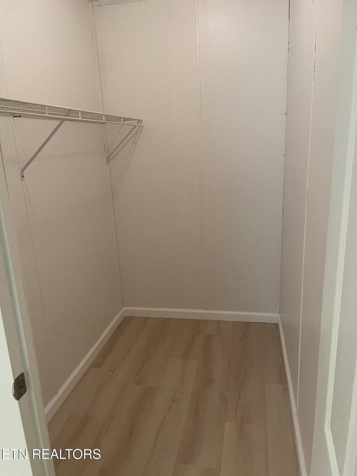 2523 Old Harriman Hwy - Photo 5 of 13