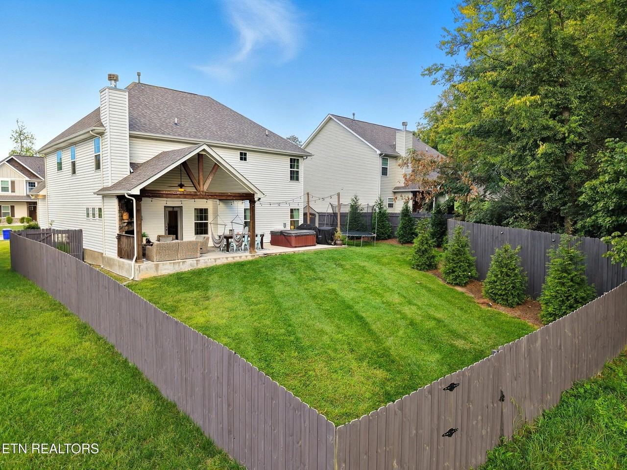 952 Festival Ln - Photo 3 of 19