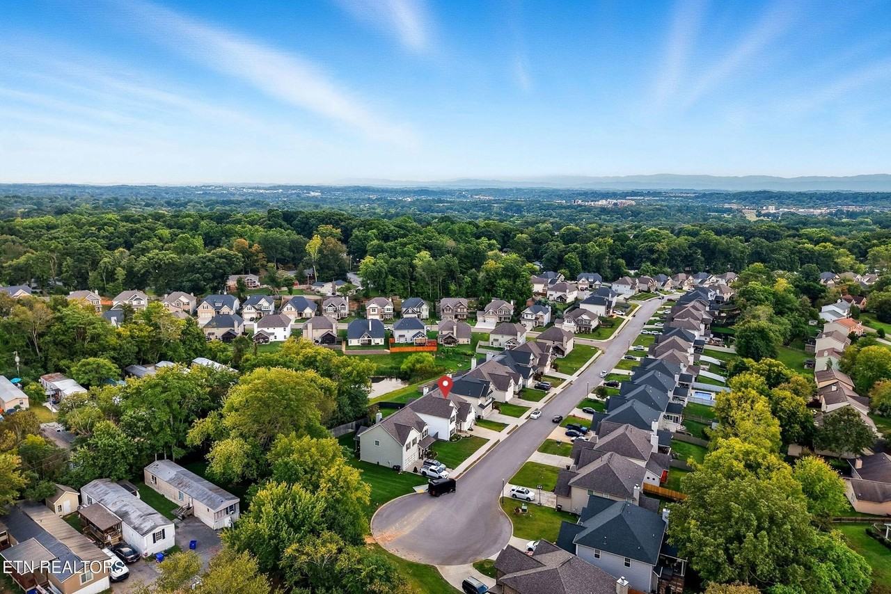 952 Festival Ln - Photo 5 of 19