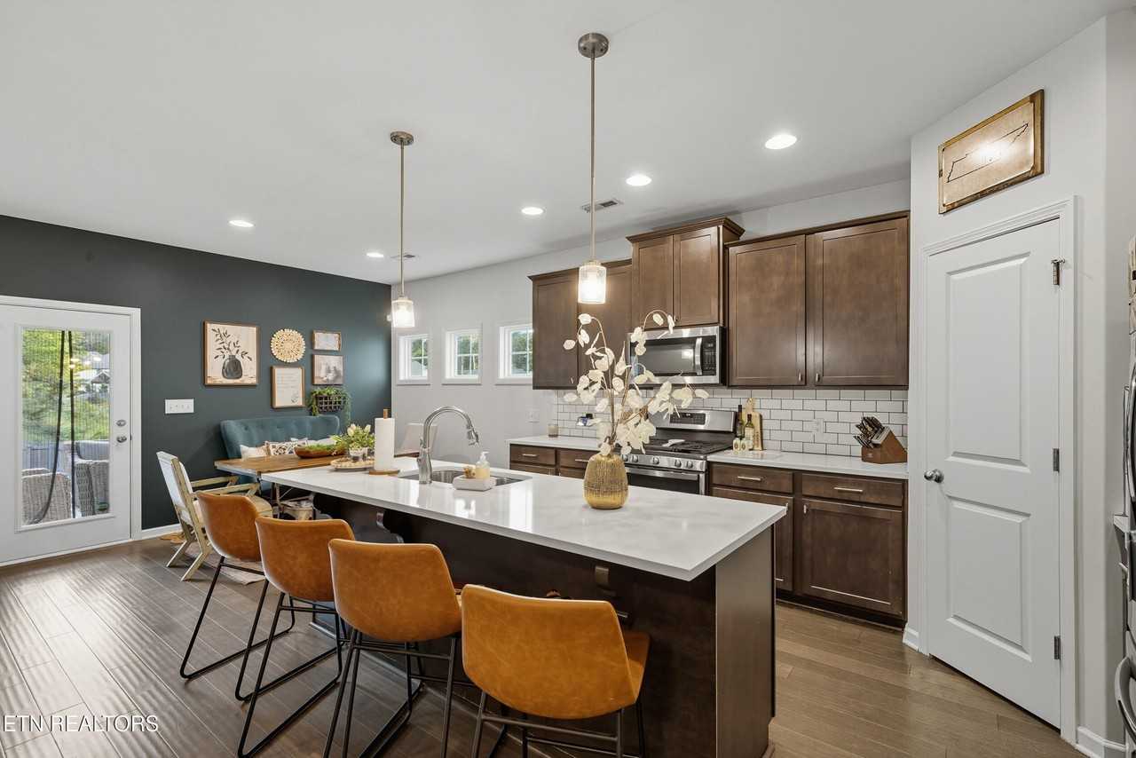 952 Festival Ln - Photo 7 of 19