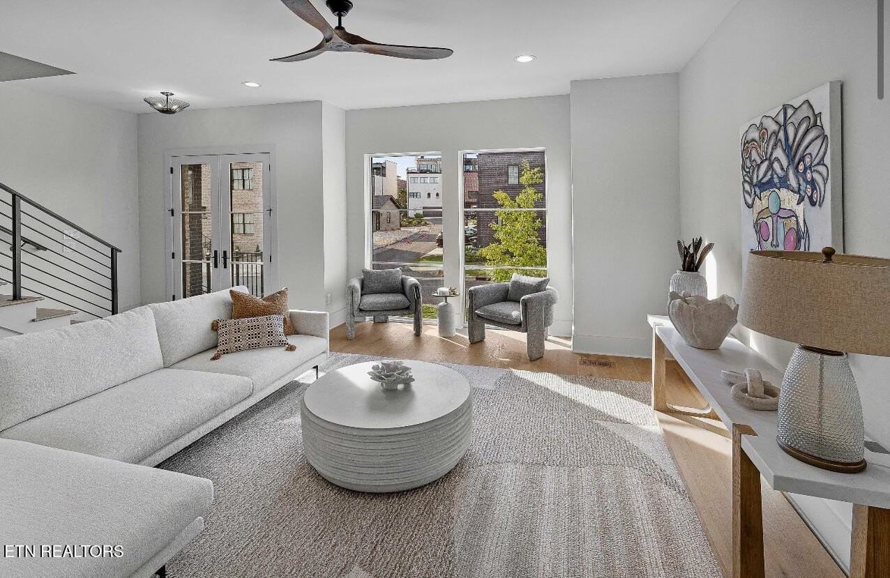 9406 Horizon Dr - Photo 6 of 22