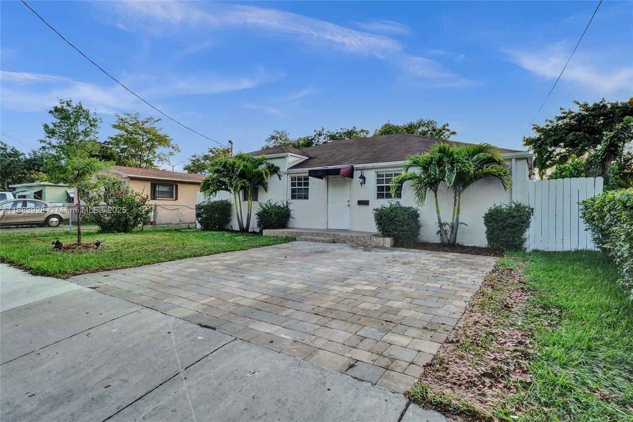 4718 Nw 15th Ave - Photo 7 of 50