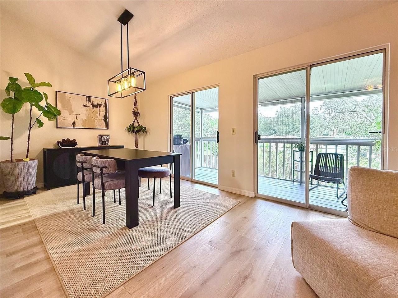 5335 White Cliff Ln #805 - Photo 7 of 18