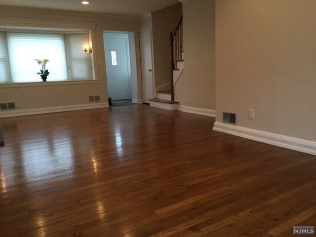 30 Hanover Pl - Photo 2 of 17