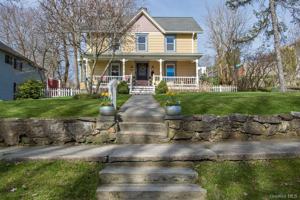 featured image of 112 Charles Colman Blvd