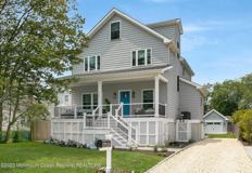 516 Club Dr - Photo 1 of 1