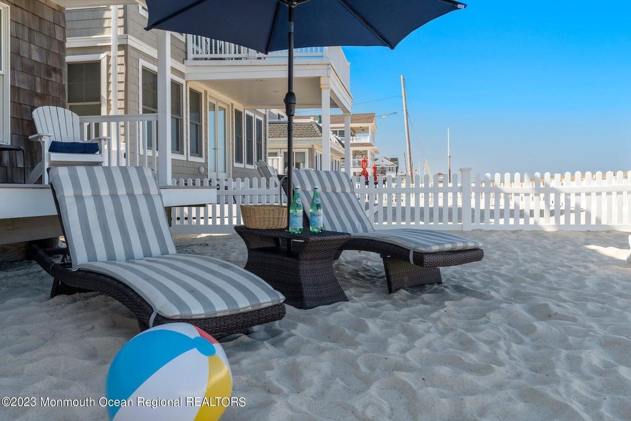 Ocean Front #DOWN - Photo 5 of 50