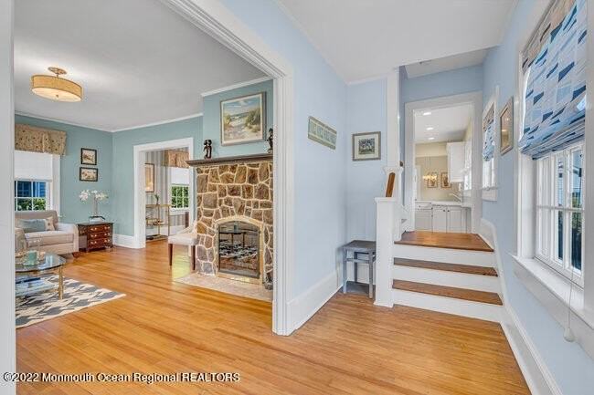 1405 4th Ave - Photo 5 of 50