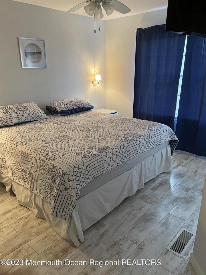 108 Jeannette Dr - Photo 5 of 15