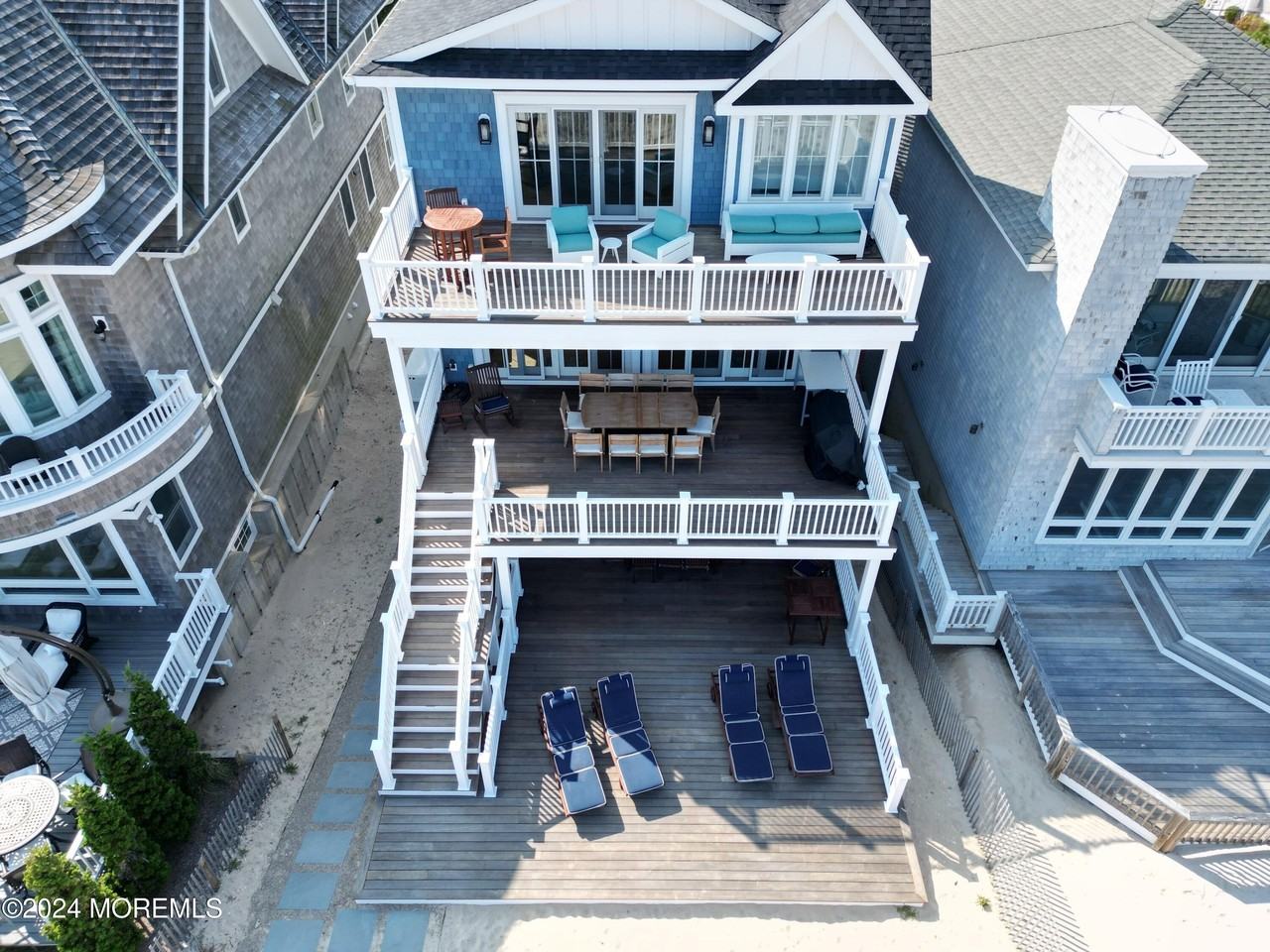 3632 Ocean Terrace - Photo 5 of 50