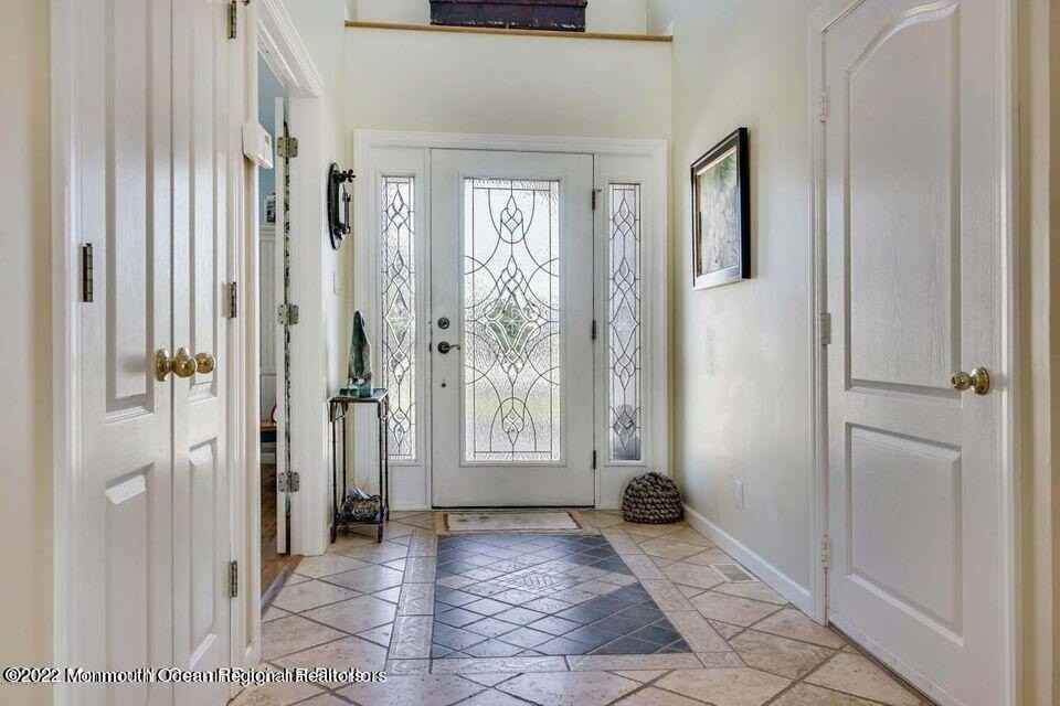 2023 Bay Boulevard - Photo 3 of 23