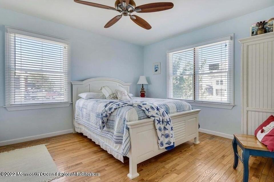 2023 Bay Boulevard - Photo 4 of 23