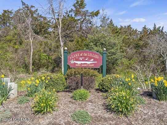 402 Elizabeth Ave - Photo 7 of 34