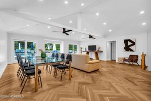 featured image of 455 W Lincoln Ave