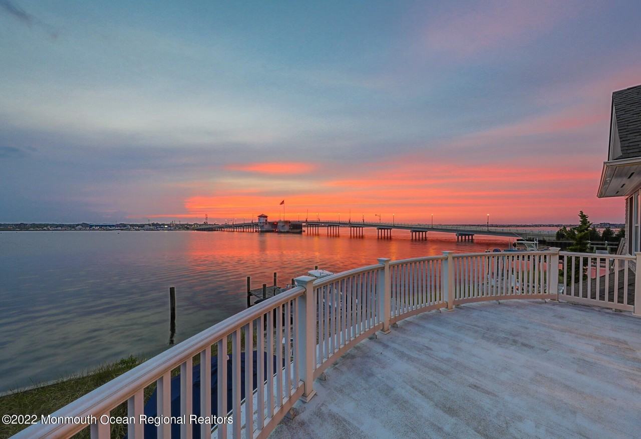 306 306 Old Bridge Street unit: Summer Rental - Photo 6 of 29