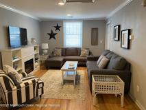 45A 45 A Mount Street unit: Weekly - Photo 1 of 1