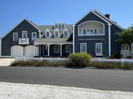 featured image of 1081 Barnegat Ln