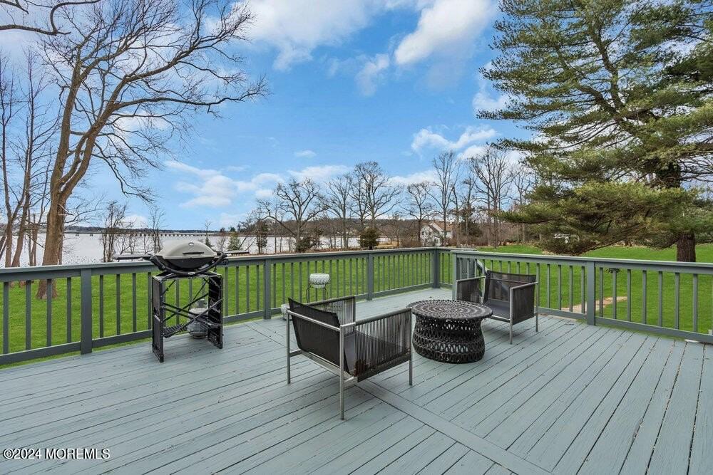 180 Hartshorne Rd - Photo 2 of 5