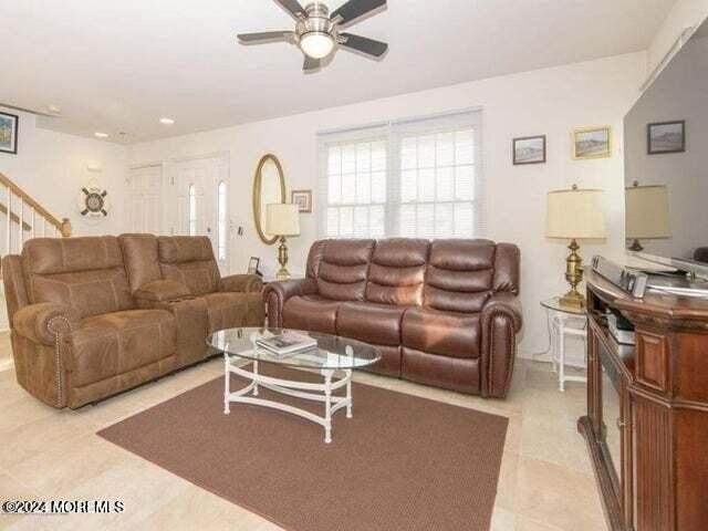 26 Newark Ave - Photo 7 of 14