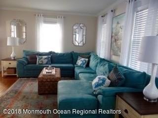 422 422 Worthington Avenue unit: Summer 2026 - Photo 6 of 50