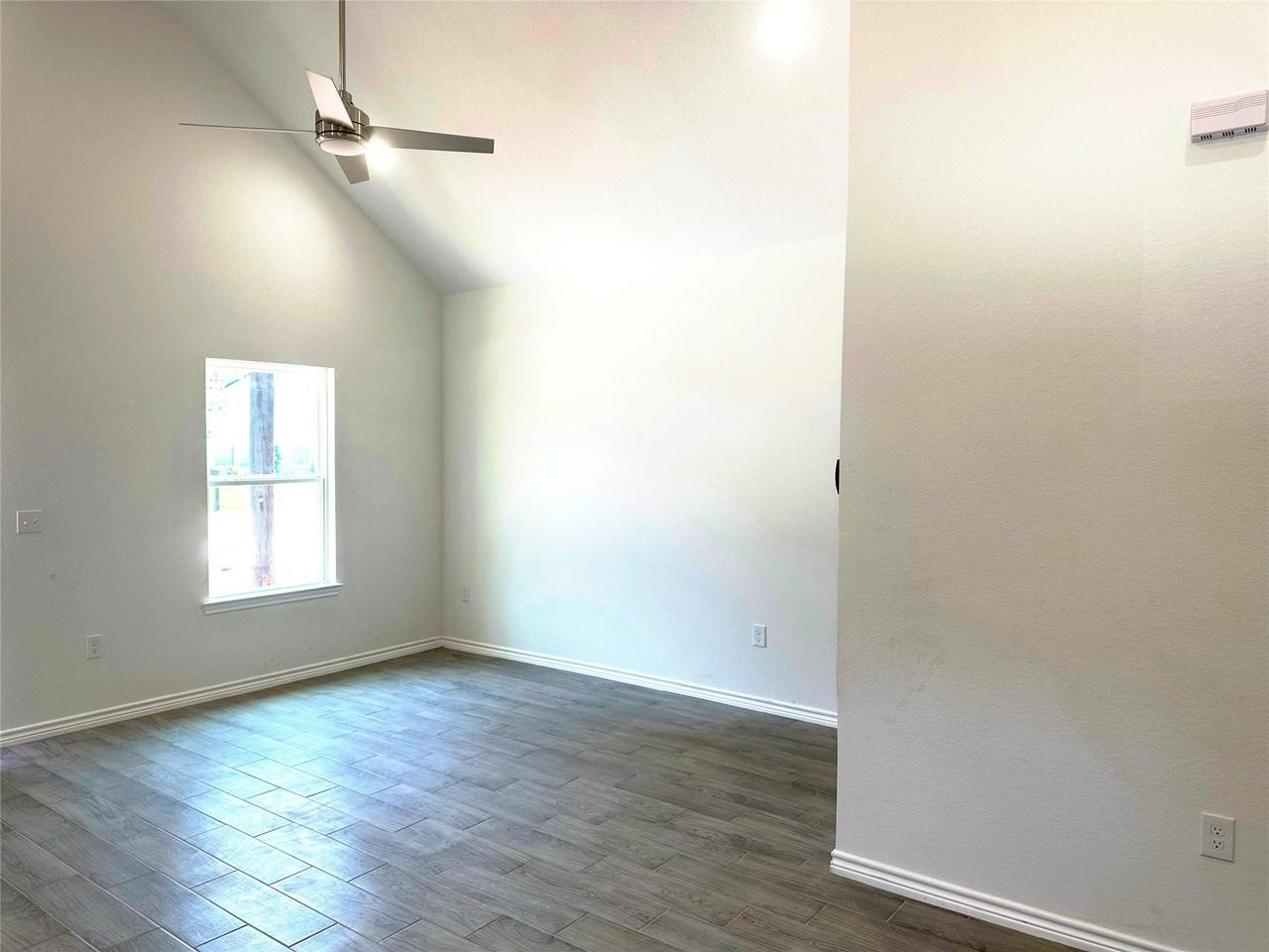 16602 E Forrestal - Photo 6 of 9