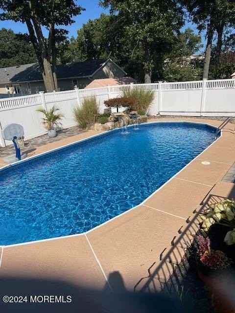 603 Carol Avenue - Photo 2 of 16