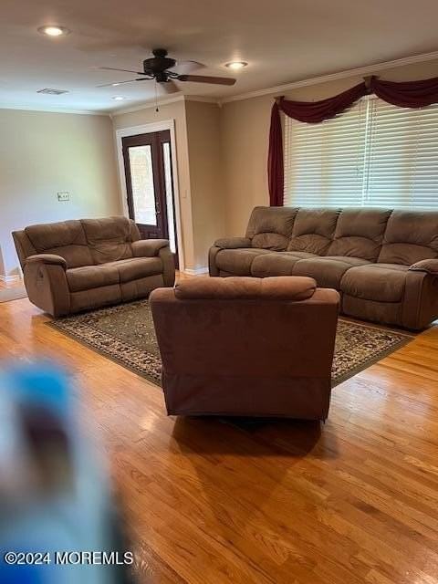 603 Carol Avenue - Photo 7 of 16