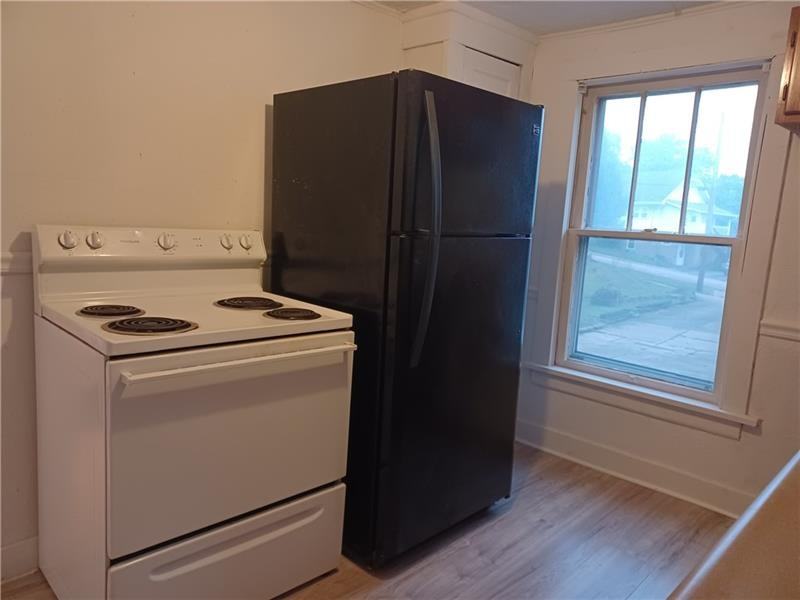 73 Nokomis Dr - Photo 3 of 13