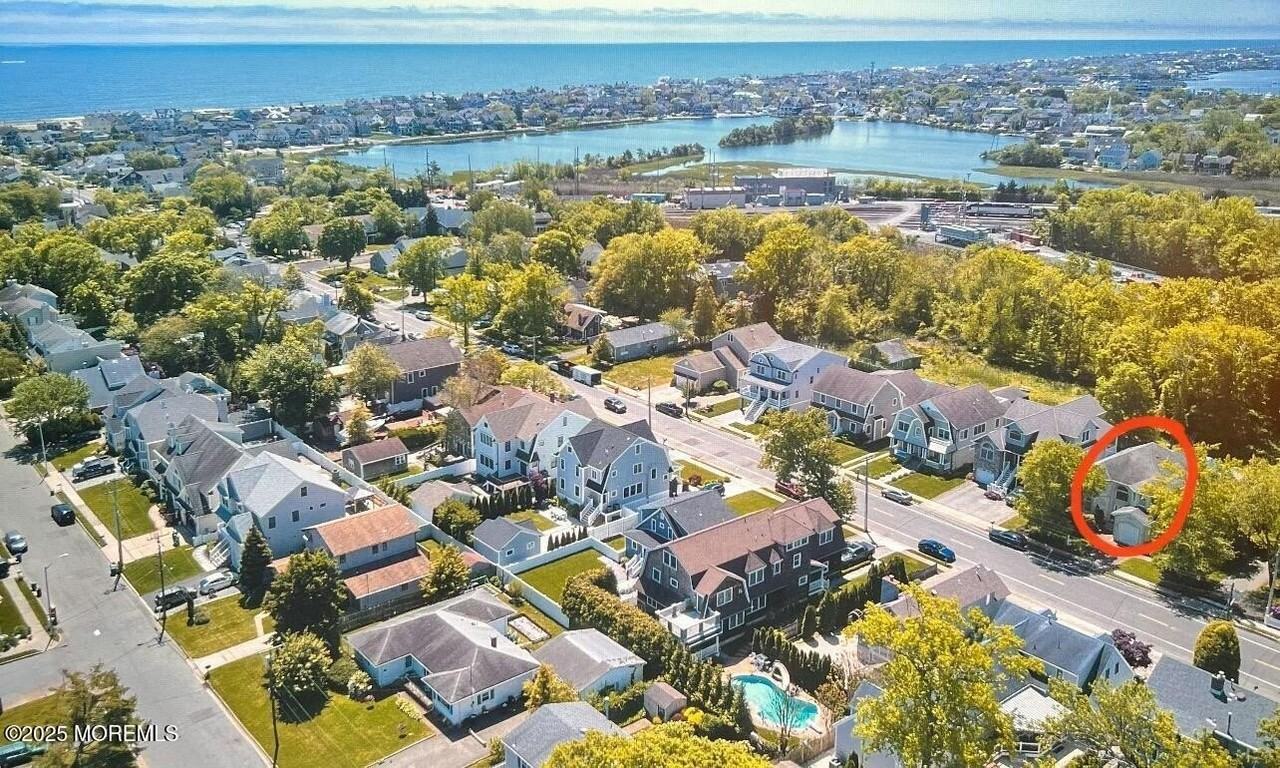 165 Osborne Ave - Photo 3 of 21