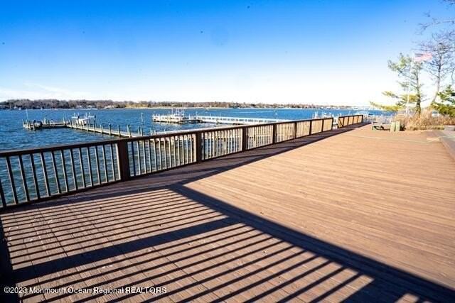 309 309 Lincoln Avenue unit: Weekly - Photo 7 of 36