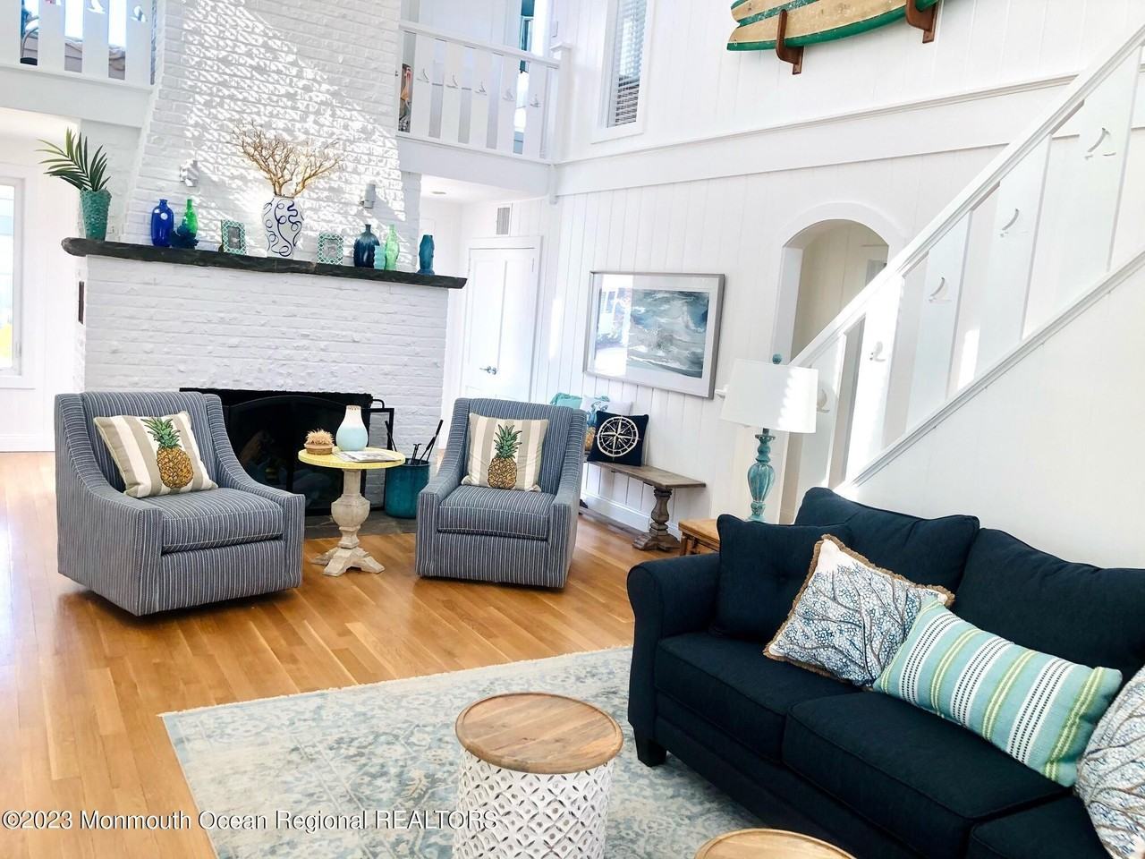 17 17 1st Avenue - Photo 5 of 43