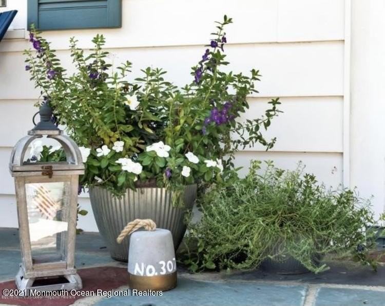 307 Pennsylvania Ave - Photo 3 of 28