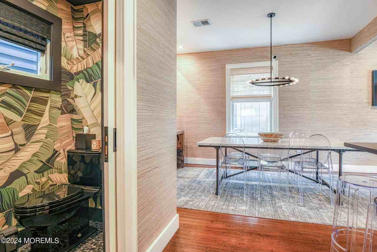 1 Surf Ave - Photo 7 of 40