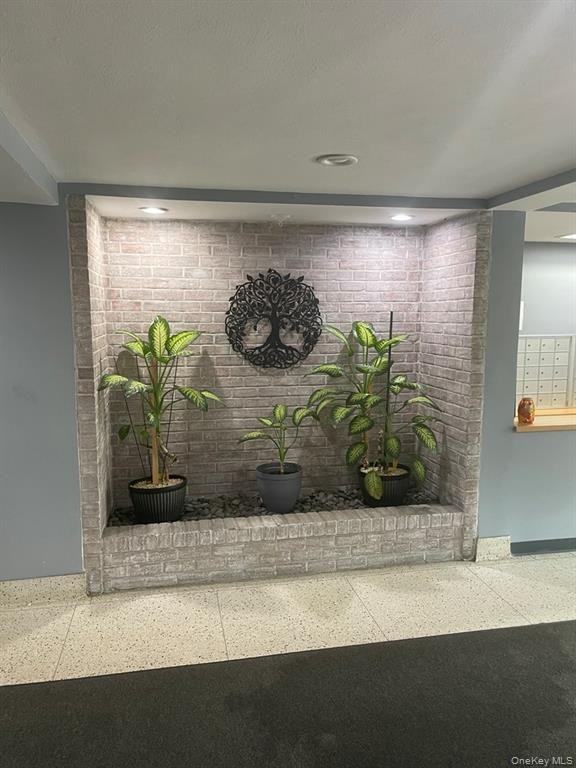 15105 Cross Island Pkwy - Photo 5 of 16