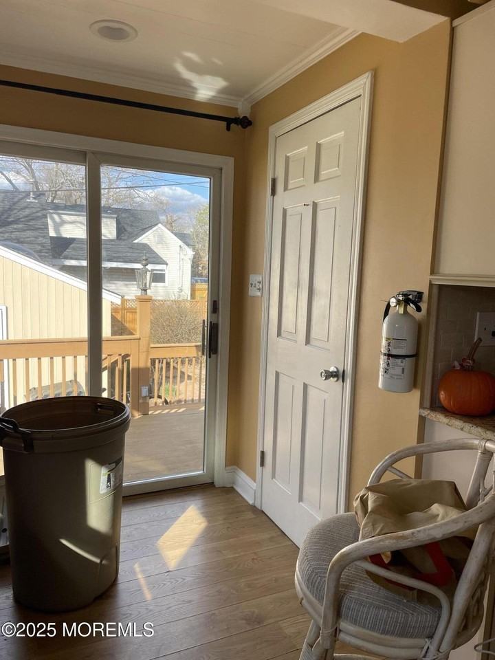 615 Corlies Ave - Photo 7 of 15