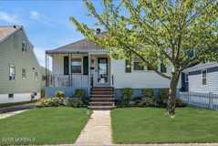 321 16th Ave - Photo 1 of 1