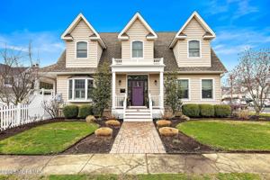 featured image of 281 Cedar Ave