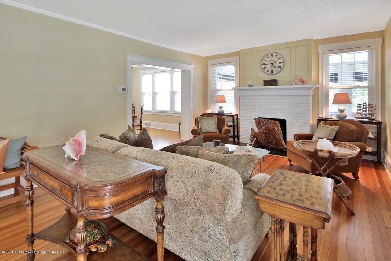 408 Tuttle Ave - Photo 7 of 36