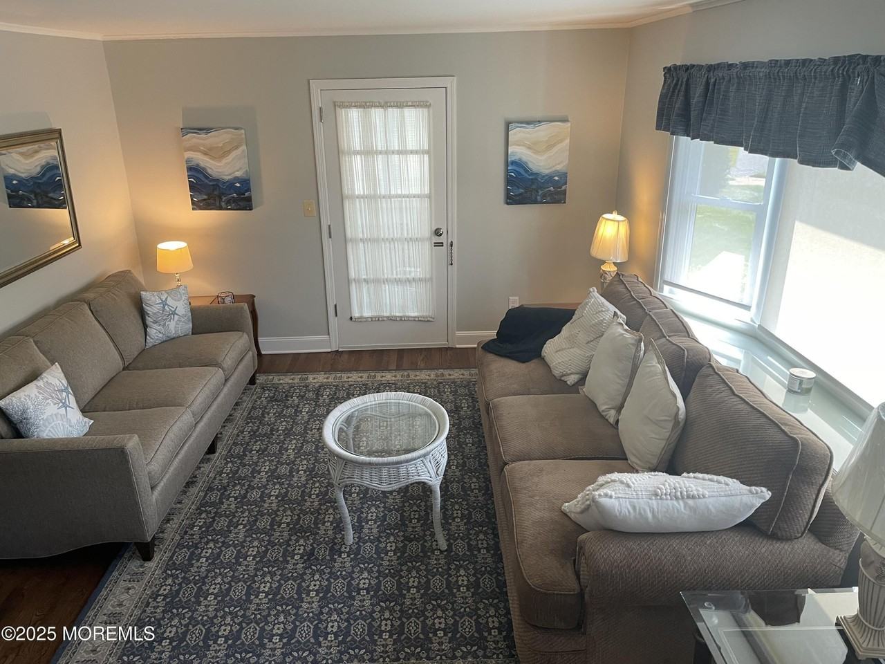 300 4th Ave - Photo 5 of 40