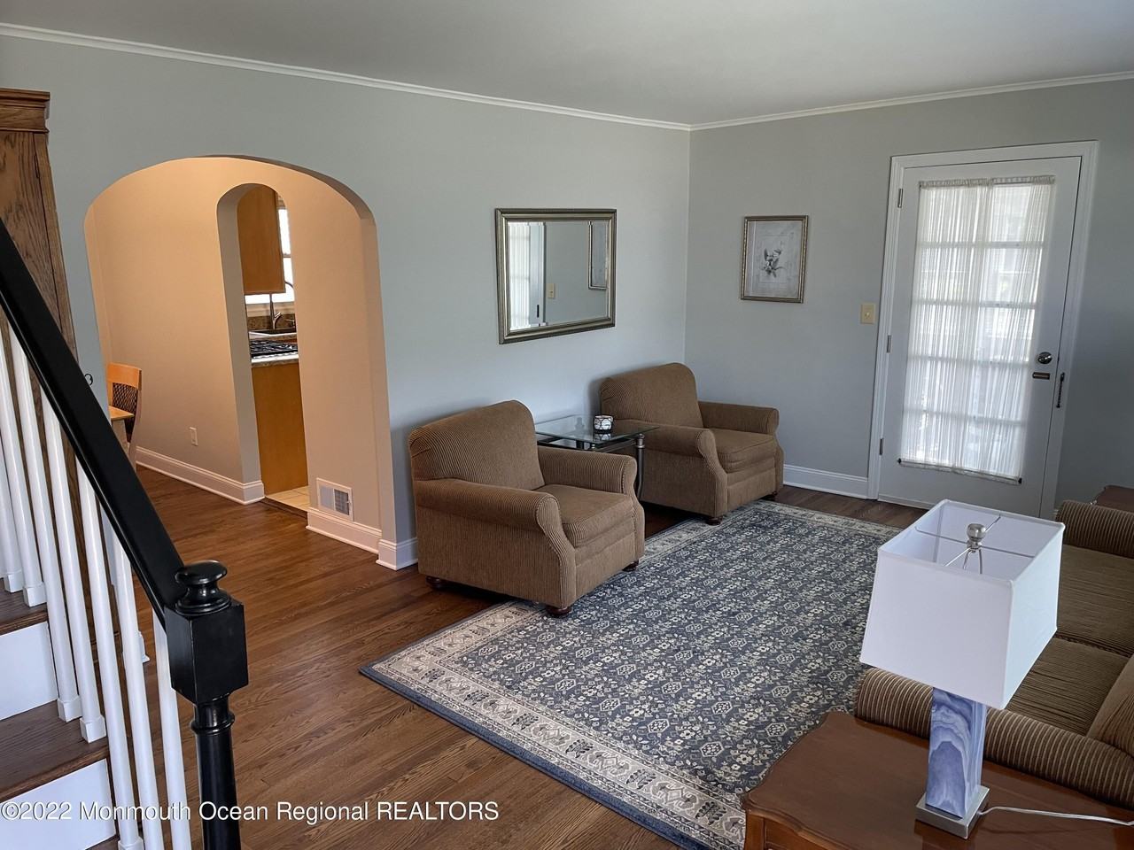 300 4th Ave - Photo 7 of 40