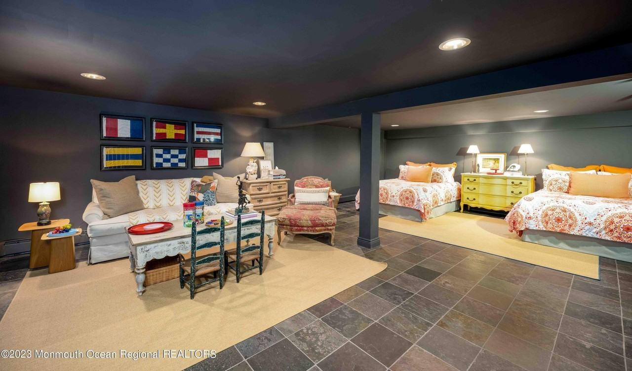 1800 Marconi Rd - Photo 6 of 25