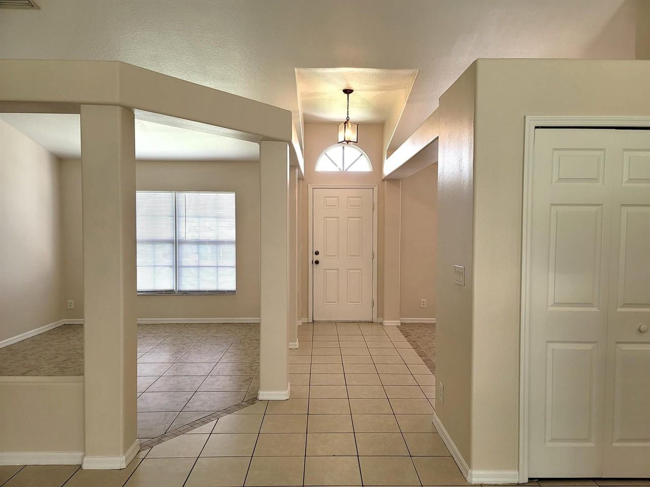 3438 Southwest San Benito Street - Photo 3 of 27