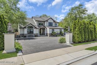 620 Brookside Dr - Photo 1 of 1