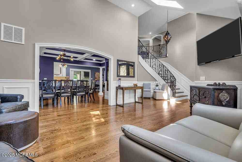 620 Brookside Dr - Photo 7 of 50