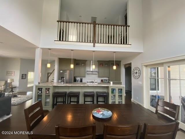 305 Newark Ave - Photo 5 of 20