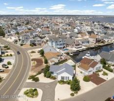 14 Aaron Dr - Photo 1 of 1