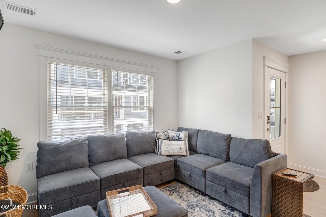 19 19 Cummins Street unit: 108 #108 - Photo 7 of 37