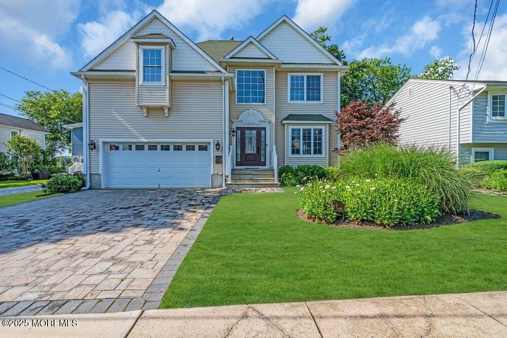 419 Central Ave - Photo 3 of 41