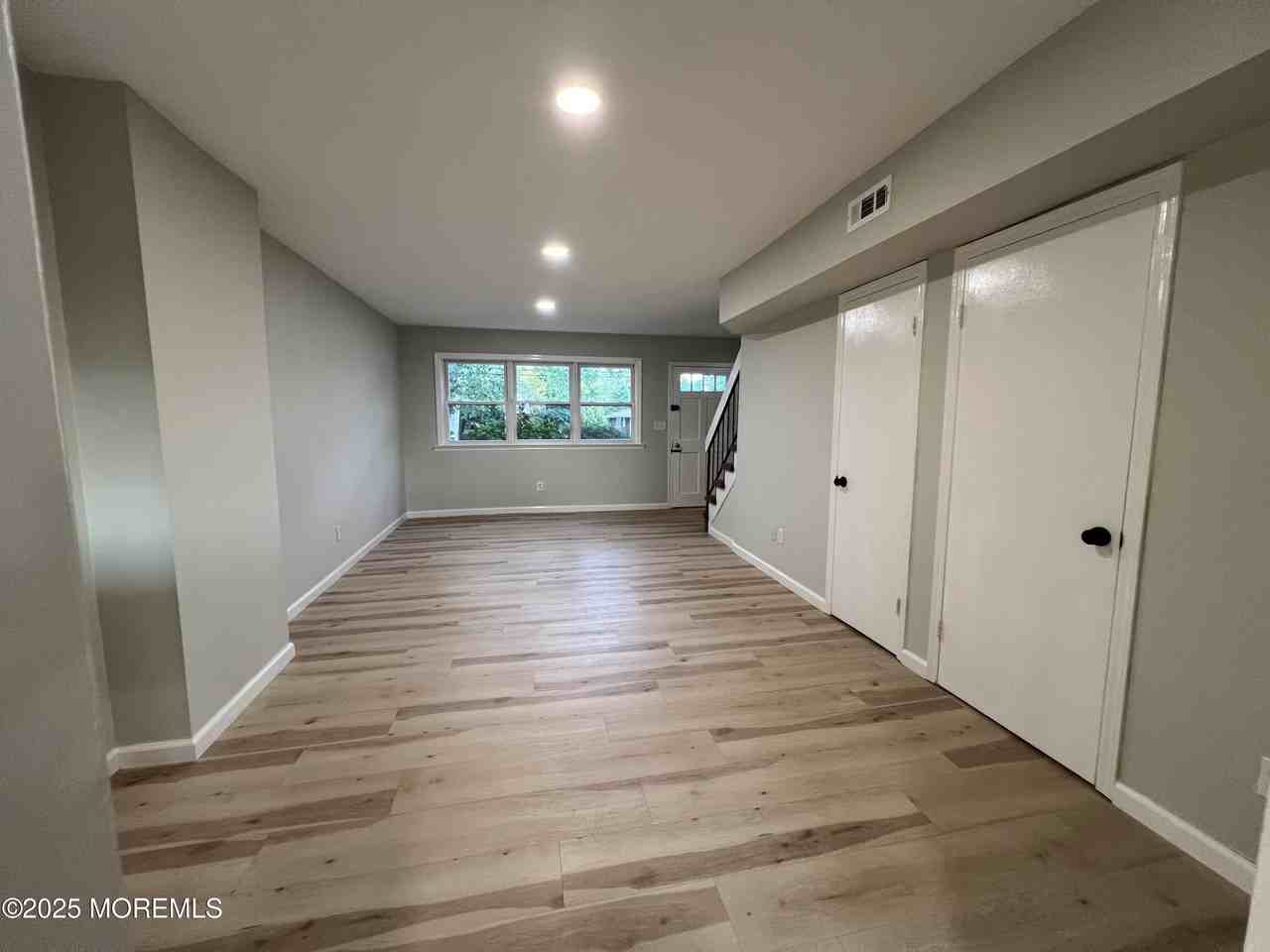 15 Briar Mills Dr - Photo 4 of 23