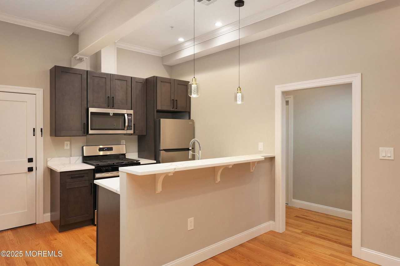 14 West Front Street #2F - Photo 2 of 22